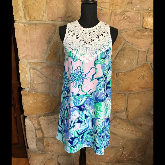 Lilly Pulitzer Dresses & Skirts - Lilly Pulitzer NWT floral dress
